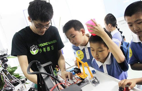 robot education companies in China