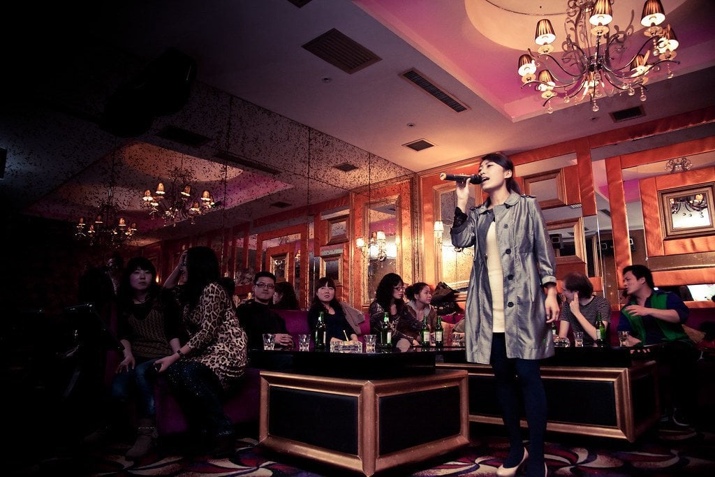 tips for your first-time karaoke experience in China