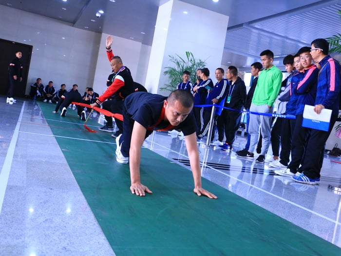 traditional chinese sports zang style 