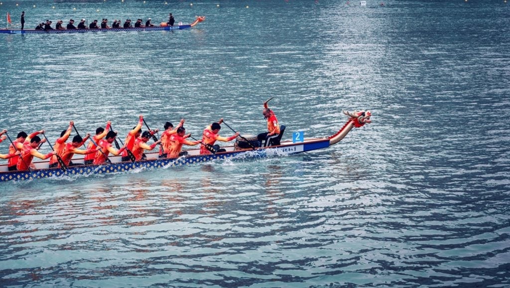 traditional chinese sports-dragon boat