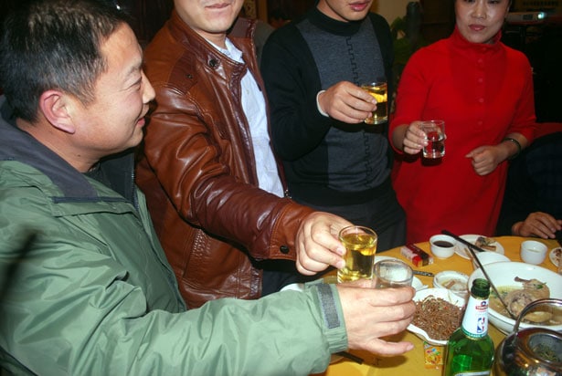 why don't Chinese drink alcohol?